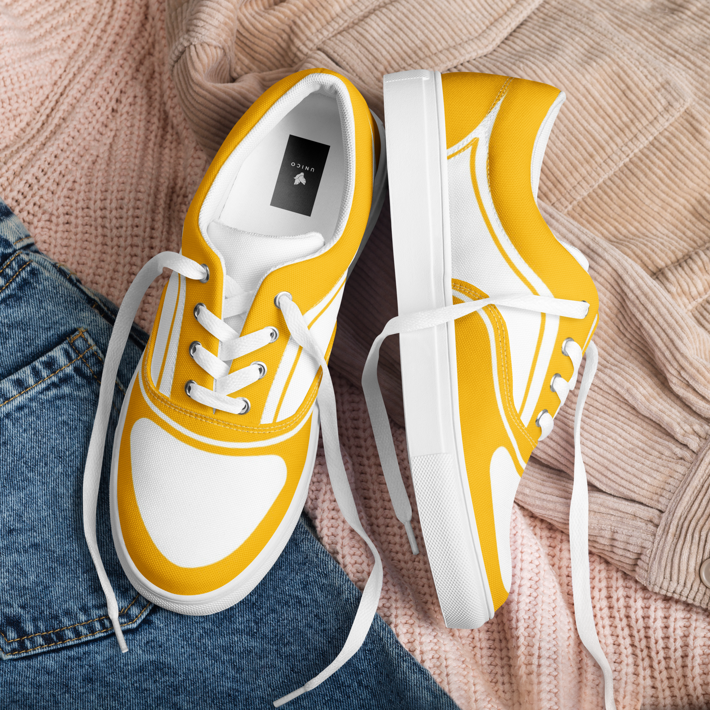 WOMEN’S LACE-UP CANVAS SHOES - AMARILLO